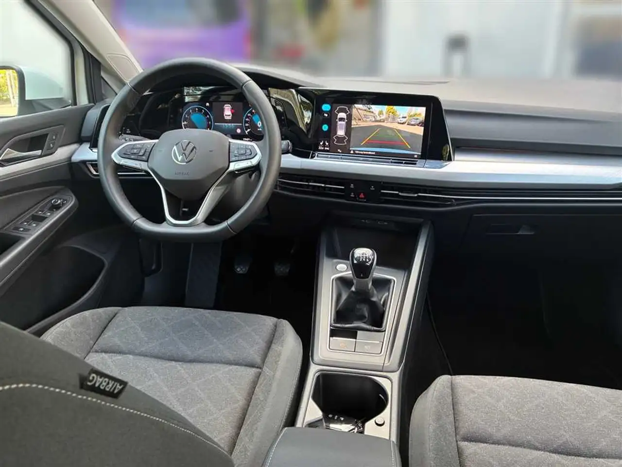 Volkswagen Golf Life 1.5 TSI — Galerie du véhicule 17