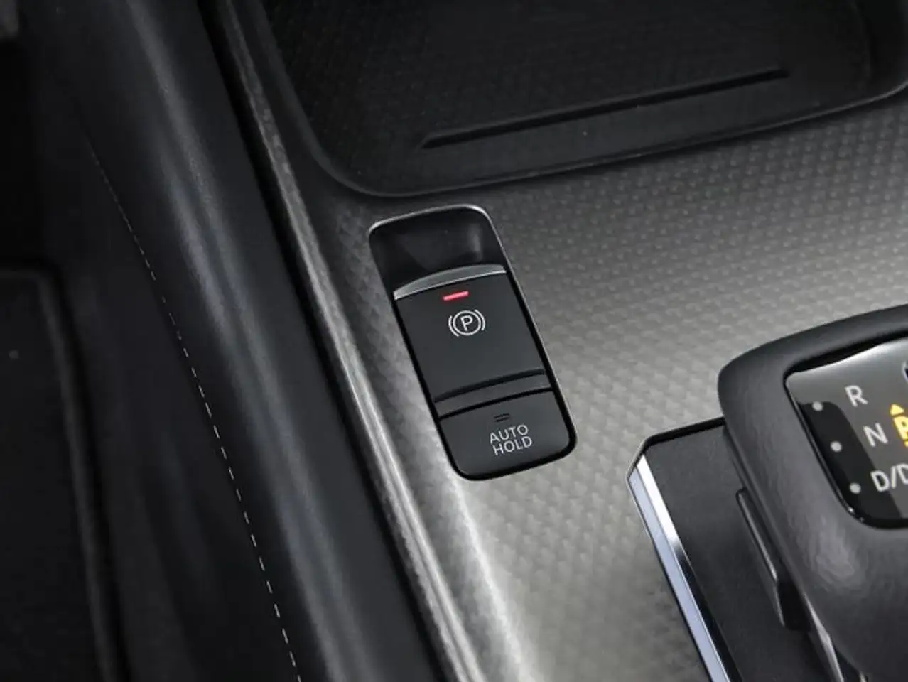 Nissan Qashqai DIG-T 116kW CVT N-Connecta — Vehicle gallery 33