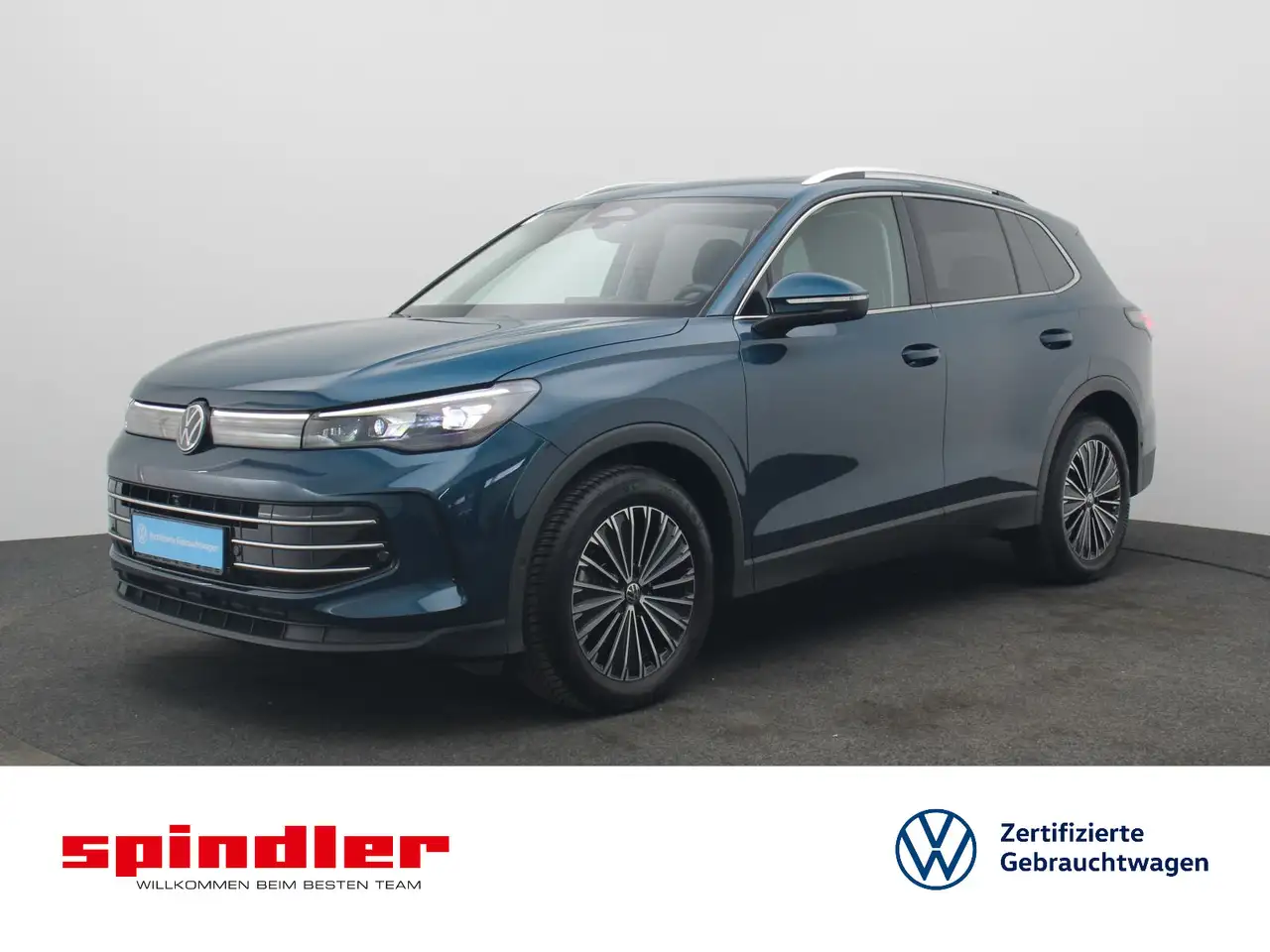 Volkswagen Tiguan Elegance 1.5eTSI DSG/ Pano, HDMatrix, AHK — Würzburg
