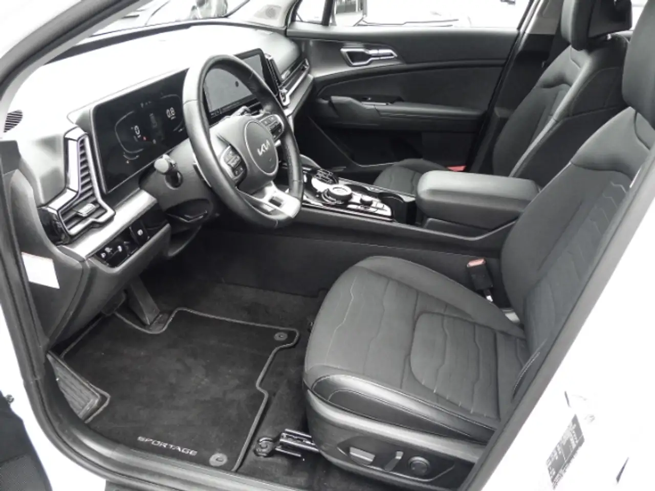 Kia Sportage Vision 4WD Navi Digitales Cockpit LED ACC Apple Ca — Vehicle gallery 12