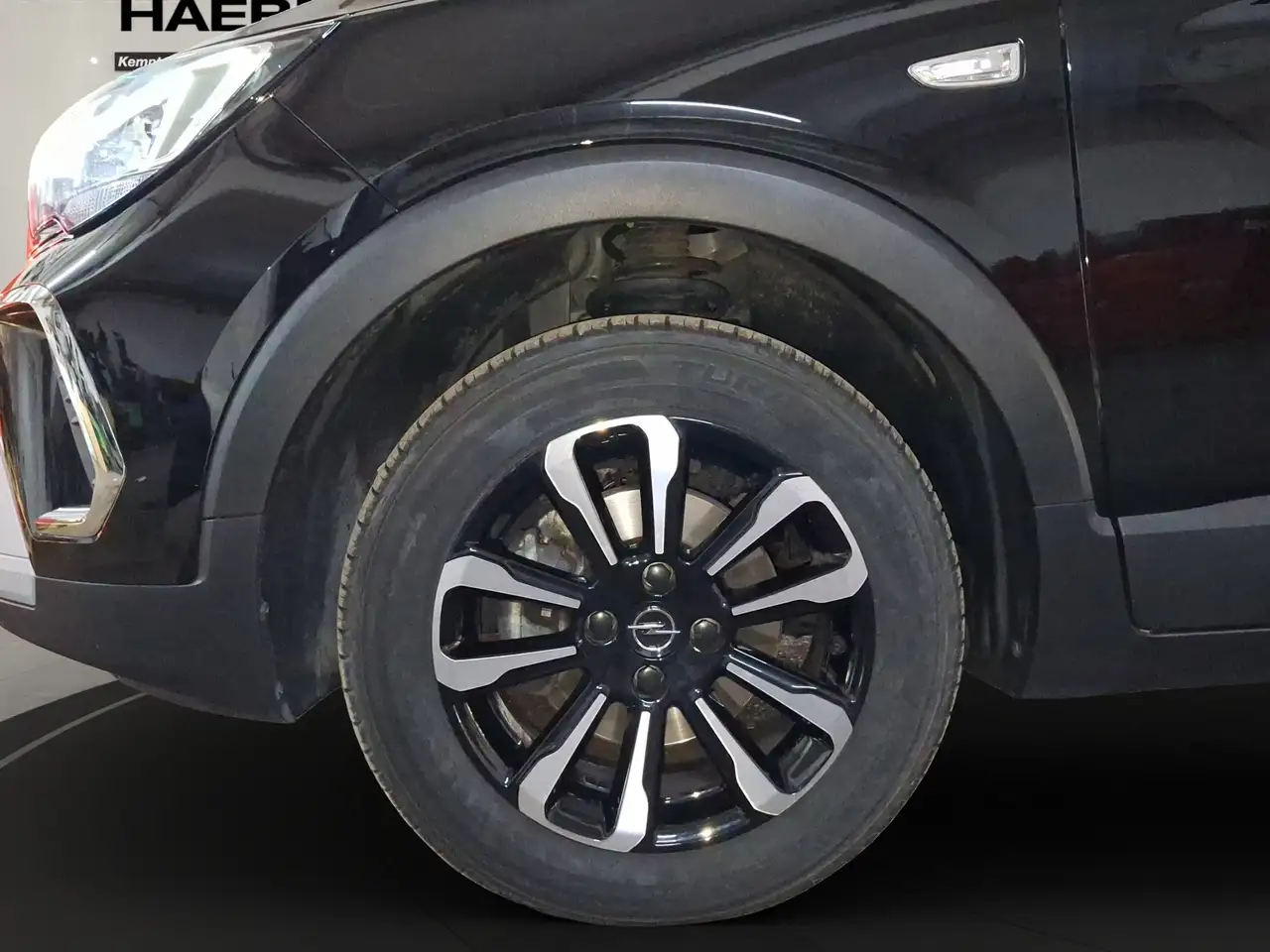 Opel Crossland 1.2 Turbo Elegance Paket LED+Navi+SHZ — معرض صور السيارة 19