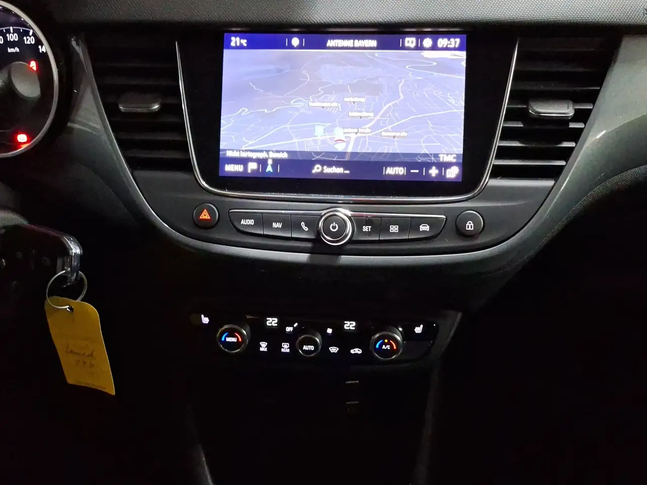 Opel Crossland 1.2 Turbo Elegance Paket LED+Navi+SHZ — معرض صور السيارة 15