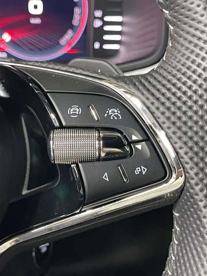 Skoda Kodiaq SPORTLINE+4x4+AHK+SHZ+KAMERA+MATRIX LED+GARANTI — Galería del vehículo 33
