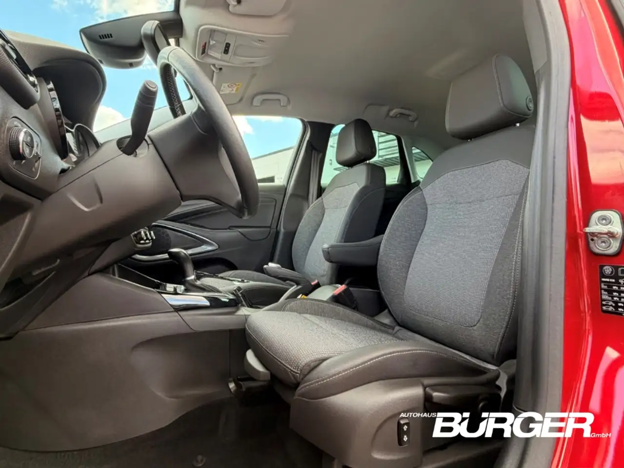 Opel Crossland Enjoy Navi LED Kamera ACC SitzHZG CarPlay Mehrzone — Galerie du véhicule 8