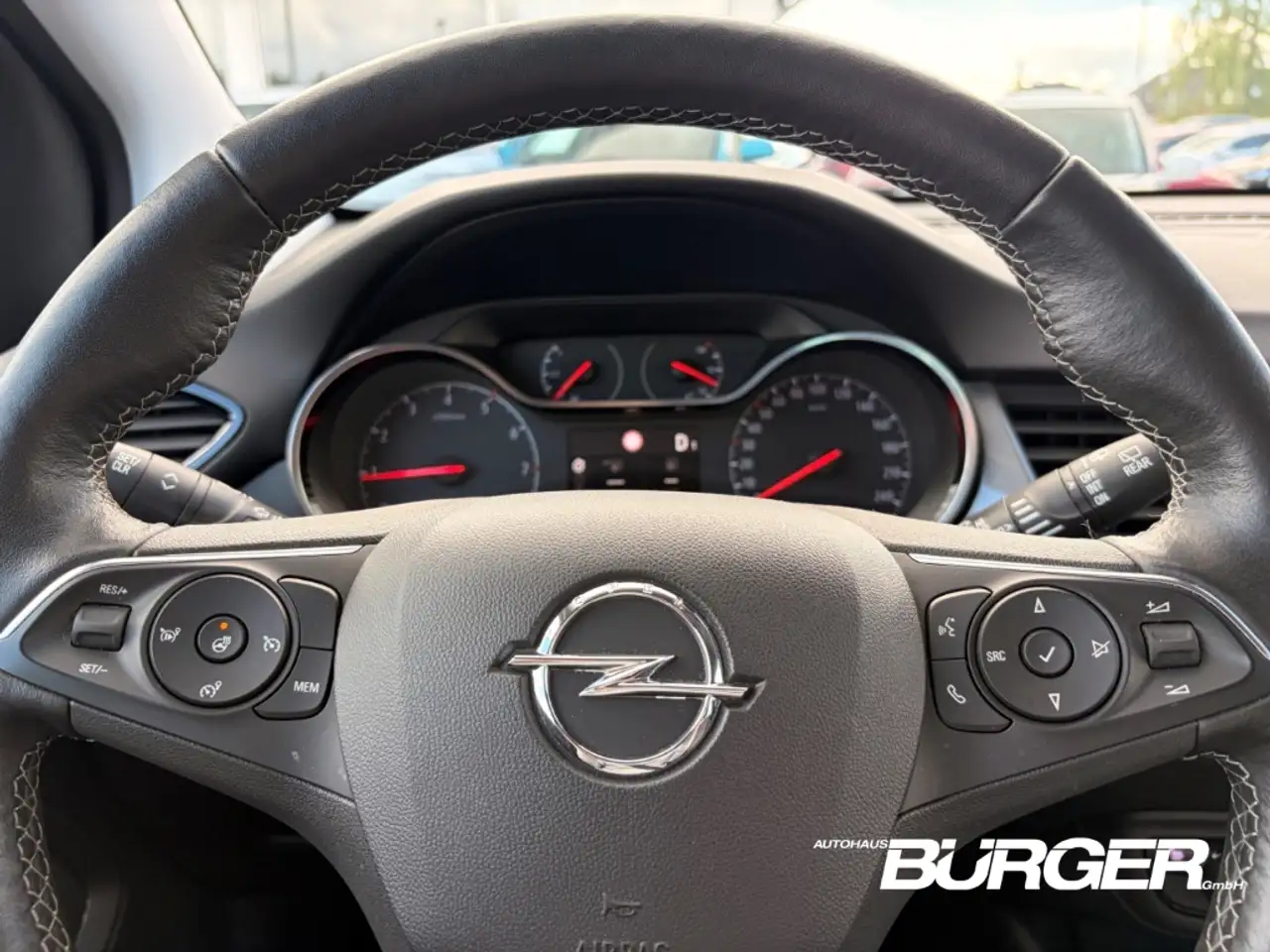 Opel Crossland Enjoy Navi LED Kamera ACC SitzHZG CarPlay Mehrzone — Galerie du véhicule 18