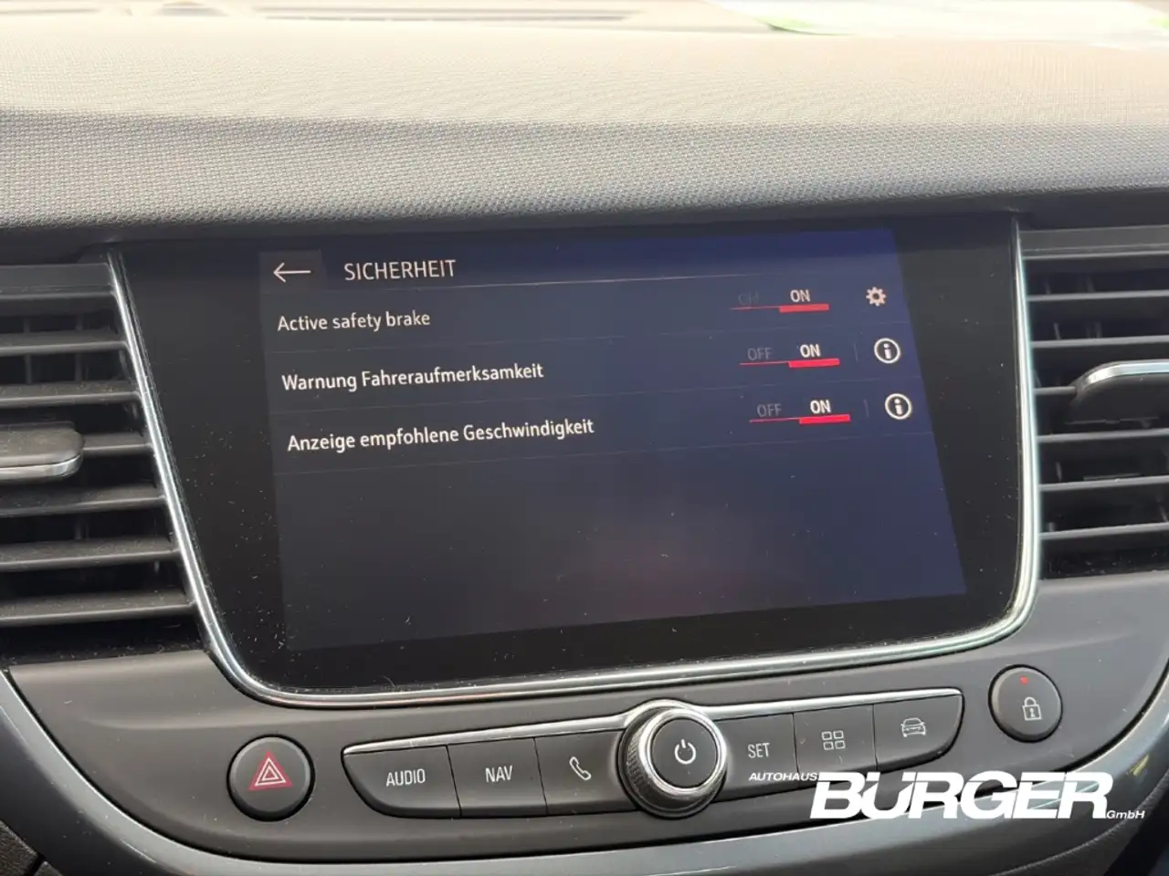 Opel Crossland Enjoy Navi LED Kamera ACC SitzHZG CarPlay Mehrzone — Galerie du véhicule 15