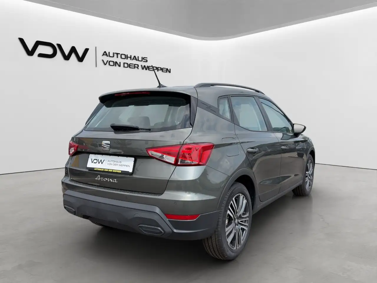 SEAT Arona TSI DSG Style Edition Navi ACC SHZ — Galería del vehículo 9
