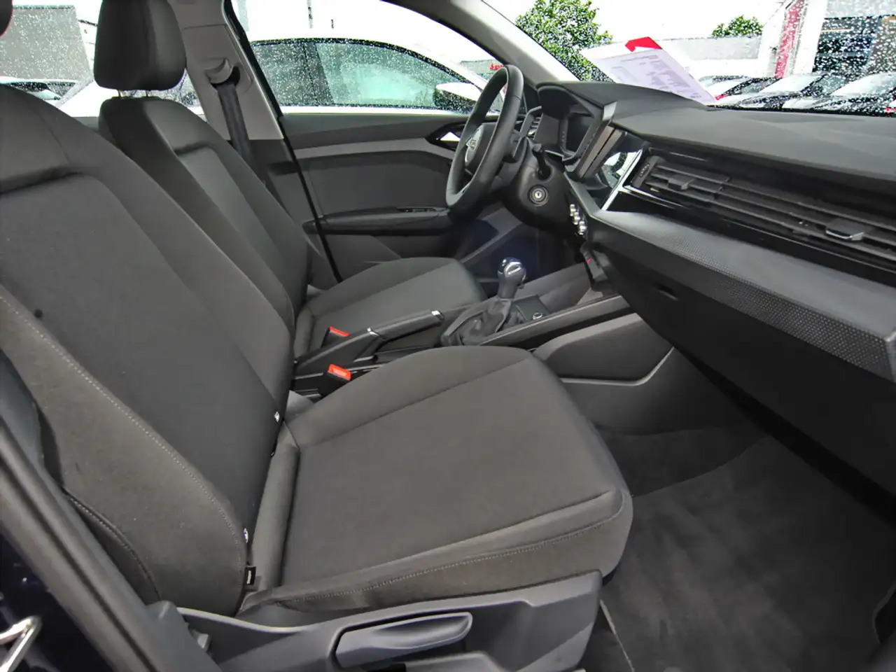 Audi A1 Sportback 25 TFSI advanced S tronic Virtual SHZ — معرض صور السيارة 8