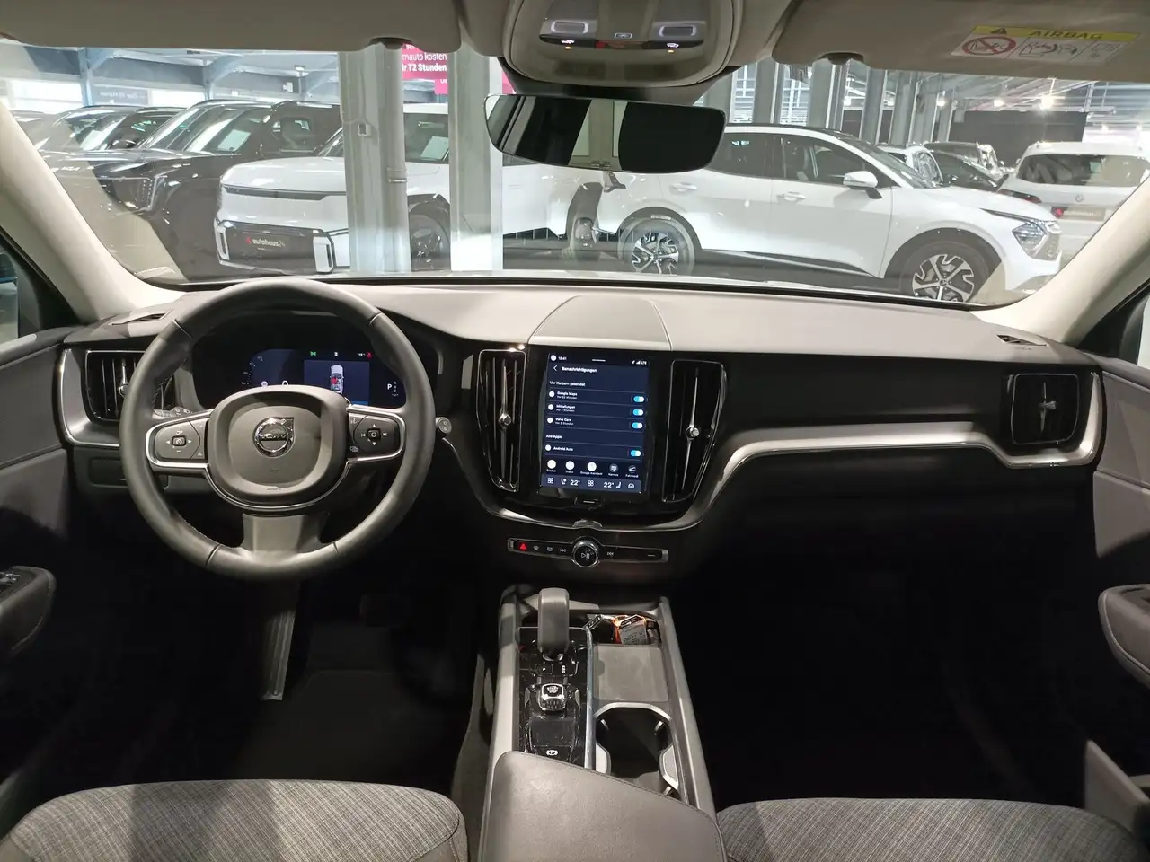 Volvo XC60 B5 AWD Core LED|Navi|PDC|CAM|SHZ — Galerie du véhicule 9