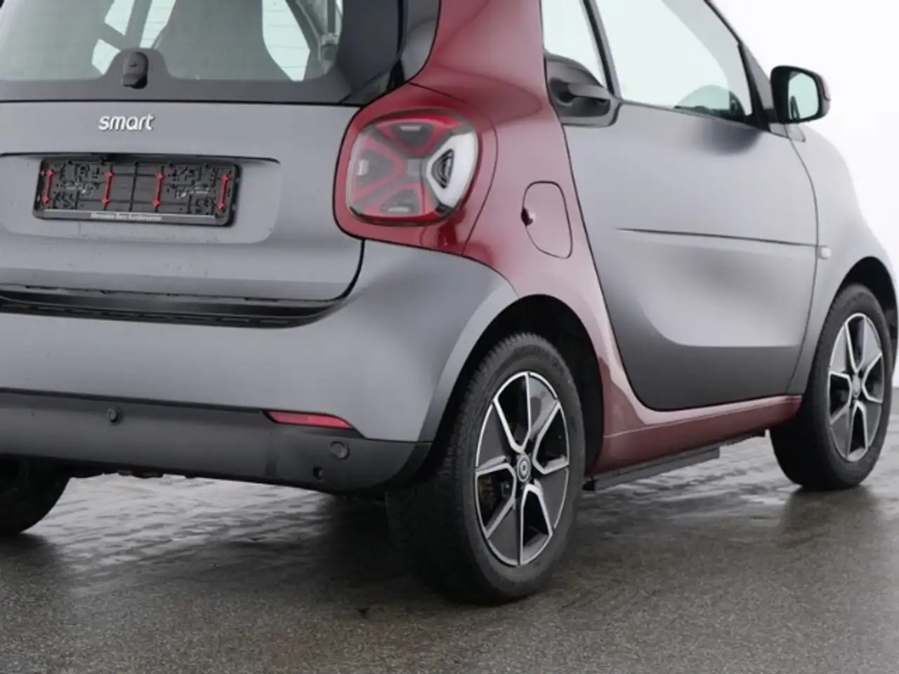 smart forTwo EQ Passion Exclusive 22 kW JBL Kamera LED — معرض صور السيارة 10