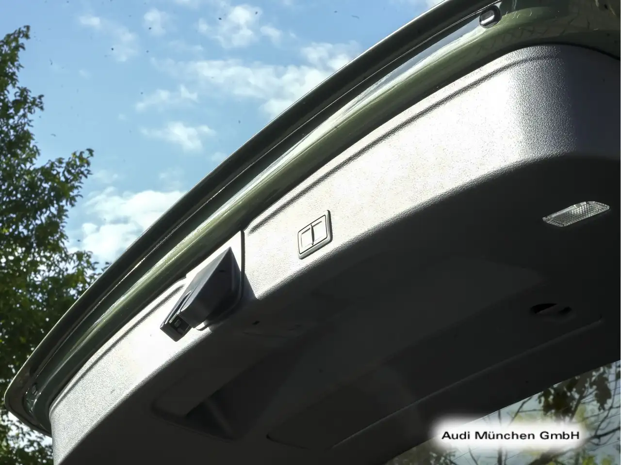 Audi A4 40 TFSI qu. S tronic S line Virtual+/Ma — Galerie du véhicule 24