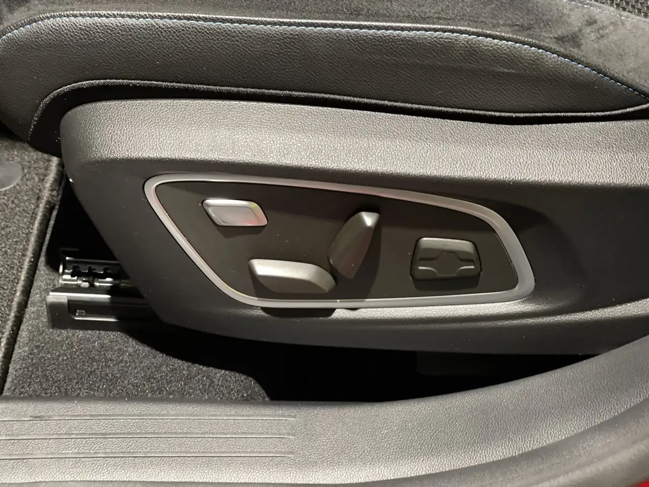 Renault Austral Esprit Alpine Mild Hybrid 160 PS — معرض صور السيارة 35