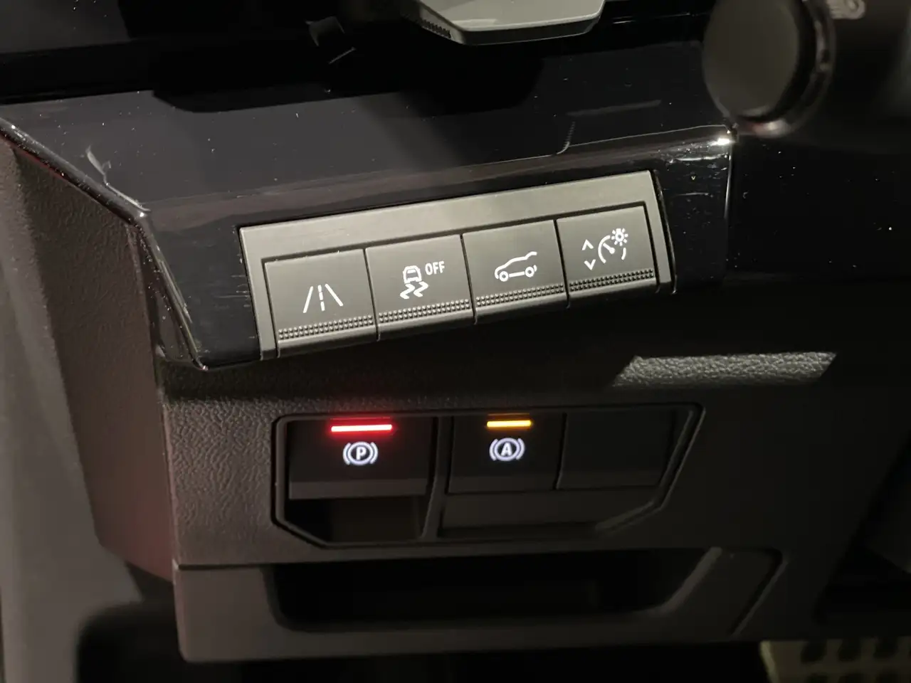 Renault Austral Esprit Alpine Mild Hybrid 160 PS — معرض صور السيارة 37