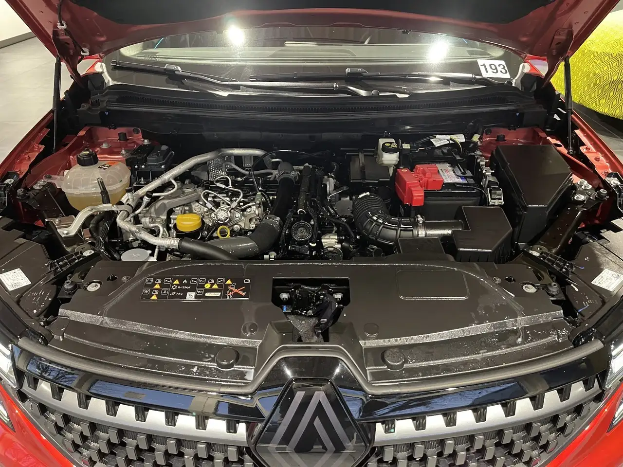 Renault Austral Esprit Alpine Mild Hybrid 160 PS — معرض صور السيارة 7