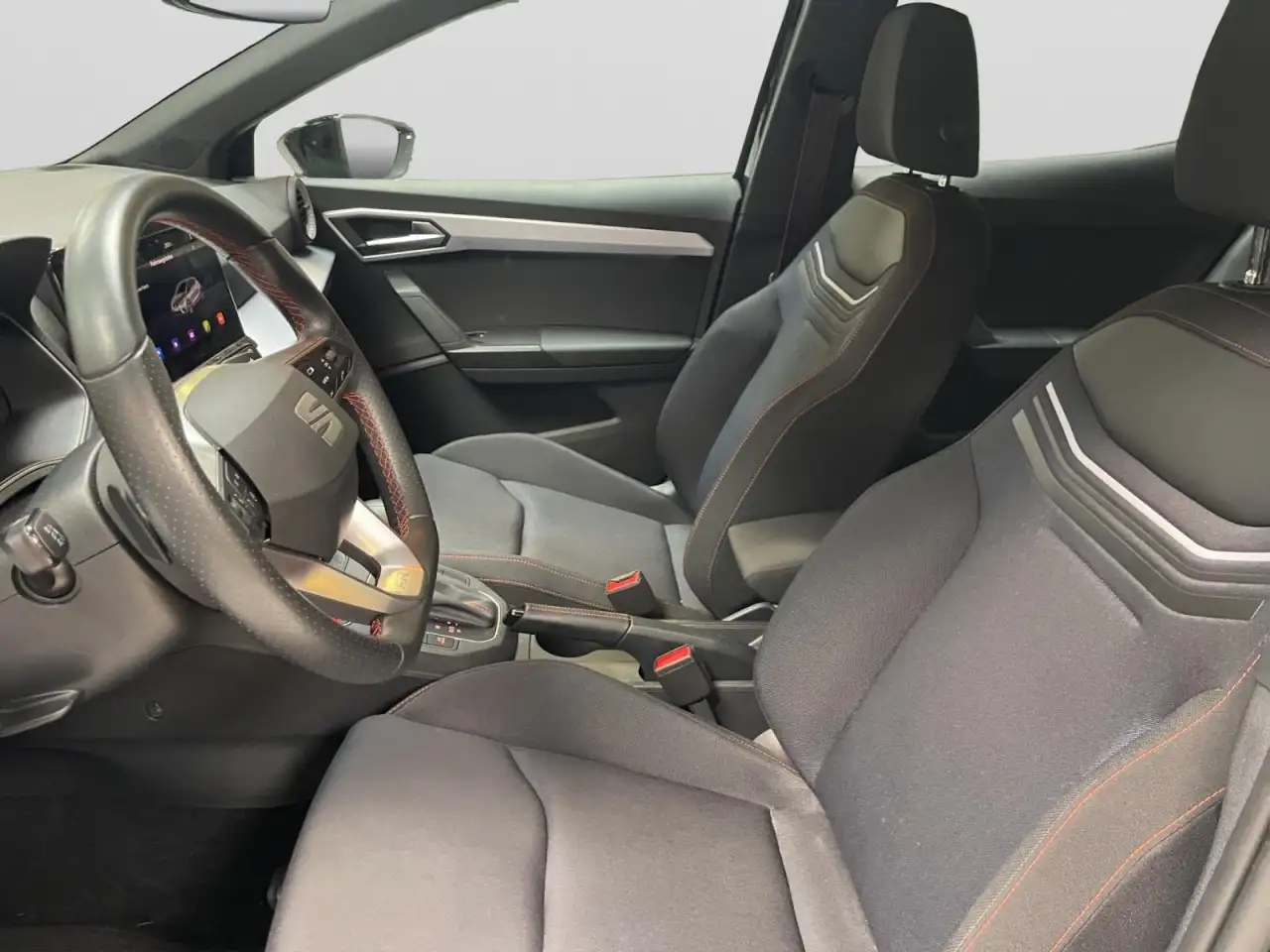 SEAT Ibiza FR 1.0 TSI Aut. LED, ACC, Top Ausstattung Klima — معرض صور السيارة 13