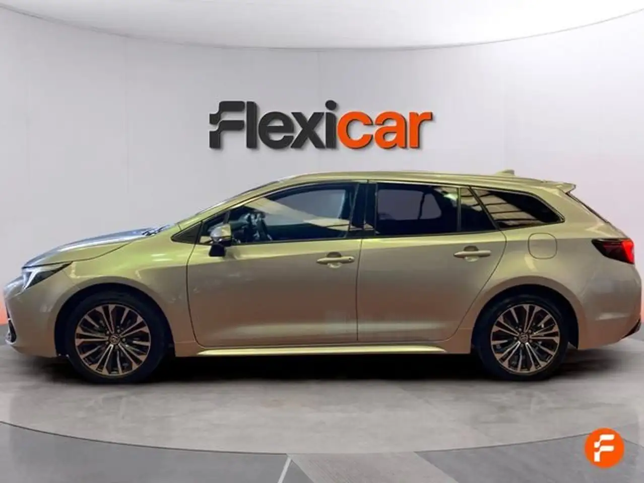 Toyota Corolla Touring Sports 140H Active Plus — Galerie du véhicule 4