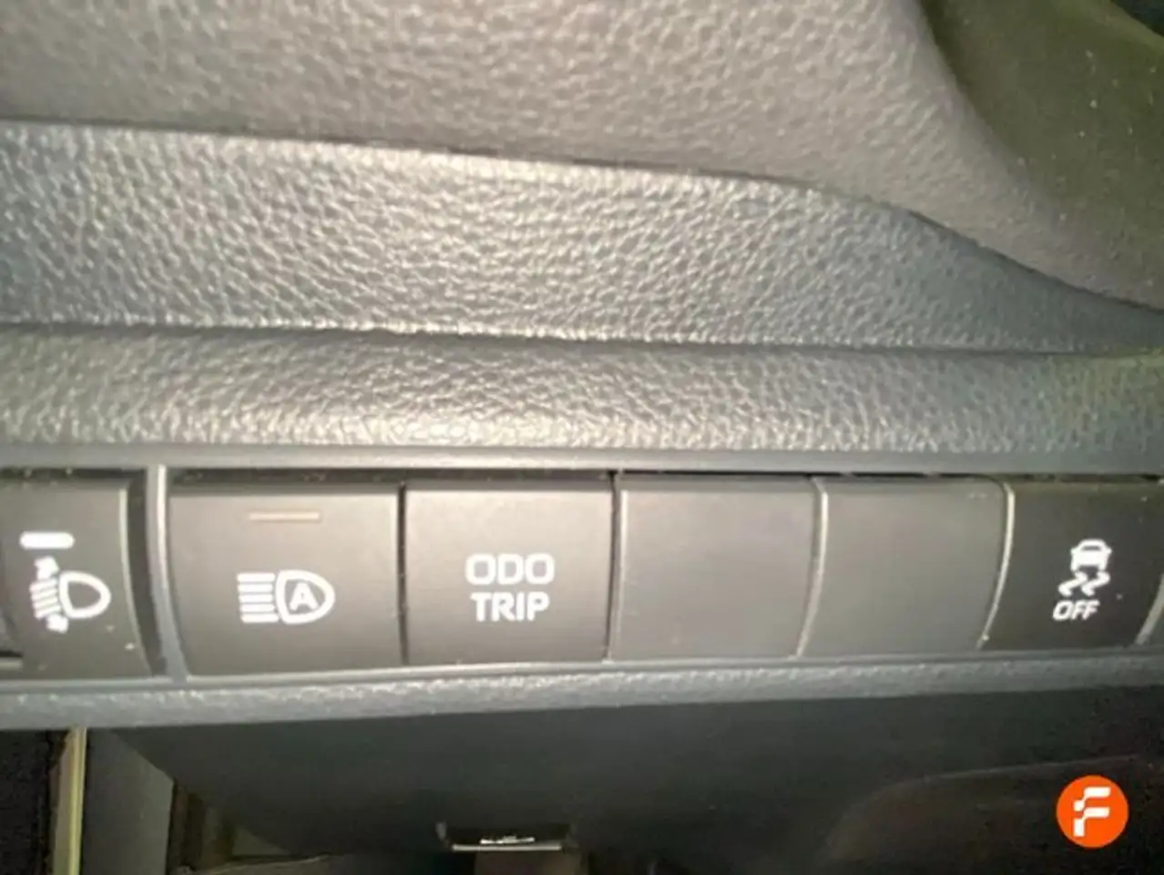 Toyota Corolla Touring Sports 140H Active Plus — Galerie du véhicule 37