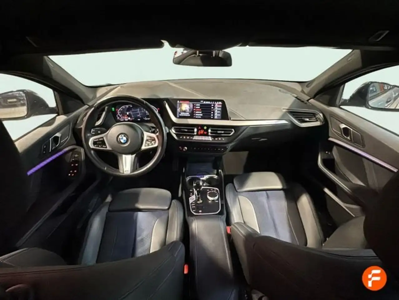 BMW 118 118iA — معرض صور السيارة 13