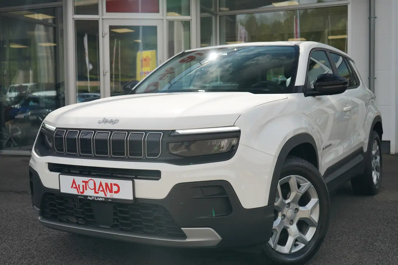 Jeep Avenger 1.2 Altitude LED Navi ACC el. Heckklappe — Vehicle gallery 2