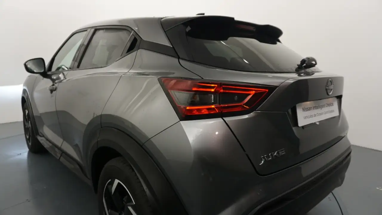 Nissan Juke 1.0 DIG-T Acenta 4x2 114 — Galería del vehículo 24