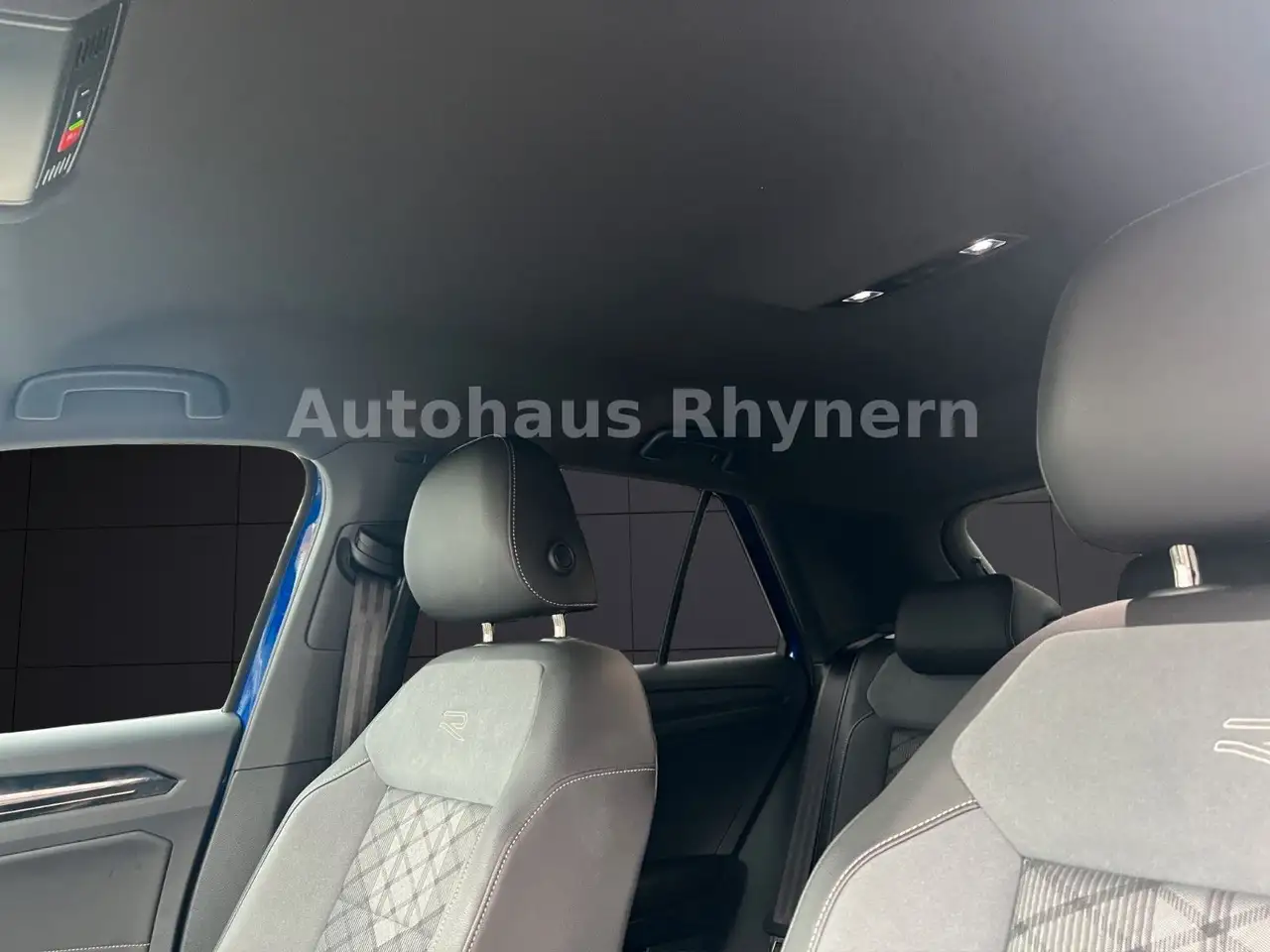 Volkswagen T-Roc 1.5 TSI 110kW DSG R-Line — معرض صور السيارة 21