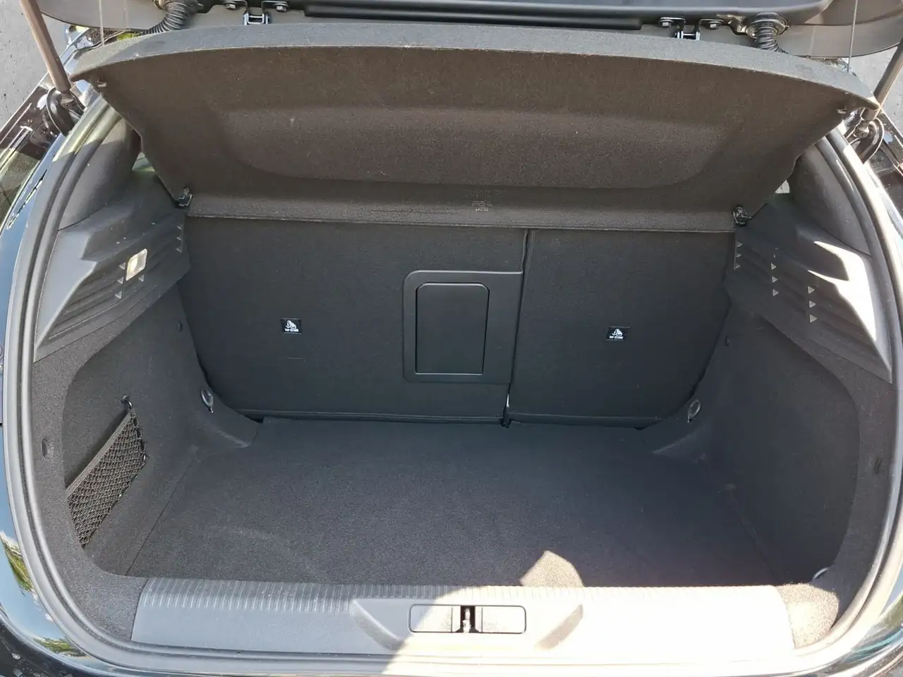 Peugeot 308 130 GT — Galería del vehículo 19