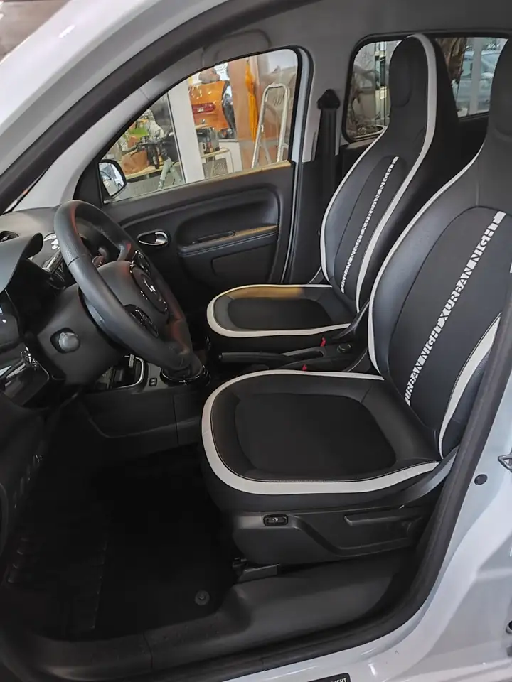 Renault Twingo Urban Night — Galerie du véhicule 10