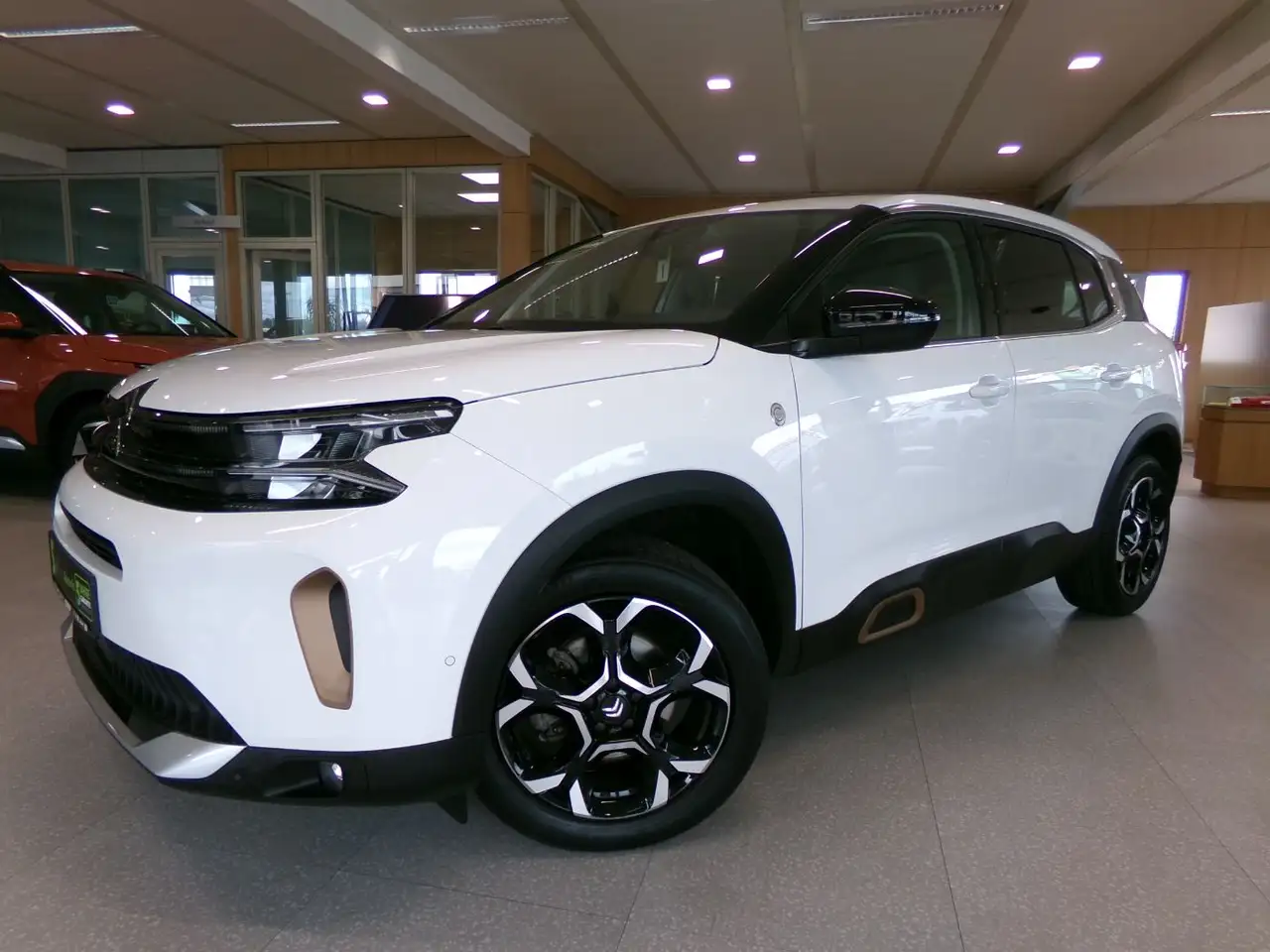 Citroen C5 Aircross 1.2 PureTech C-Series LED+Navi+SHZ — Galerie du véhicule 2