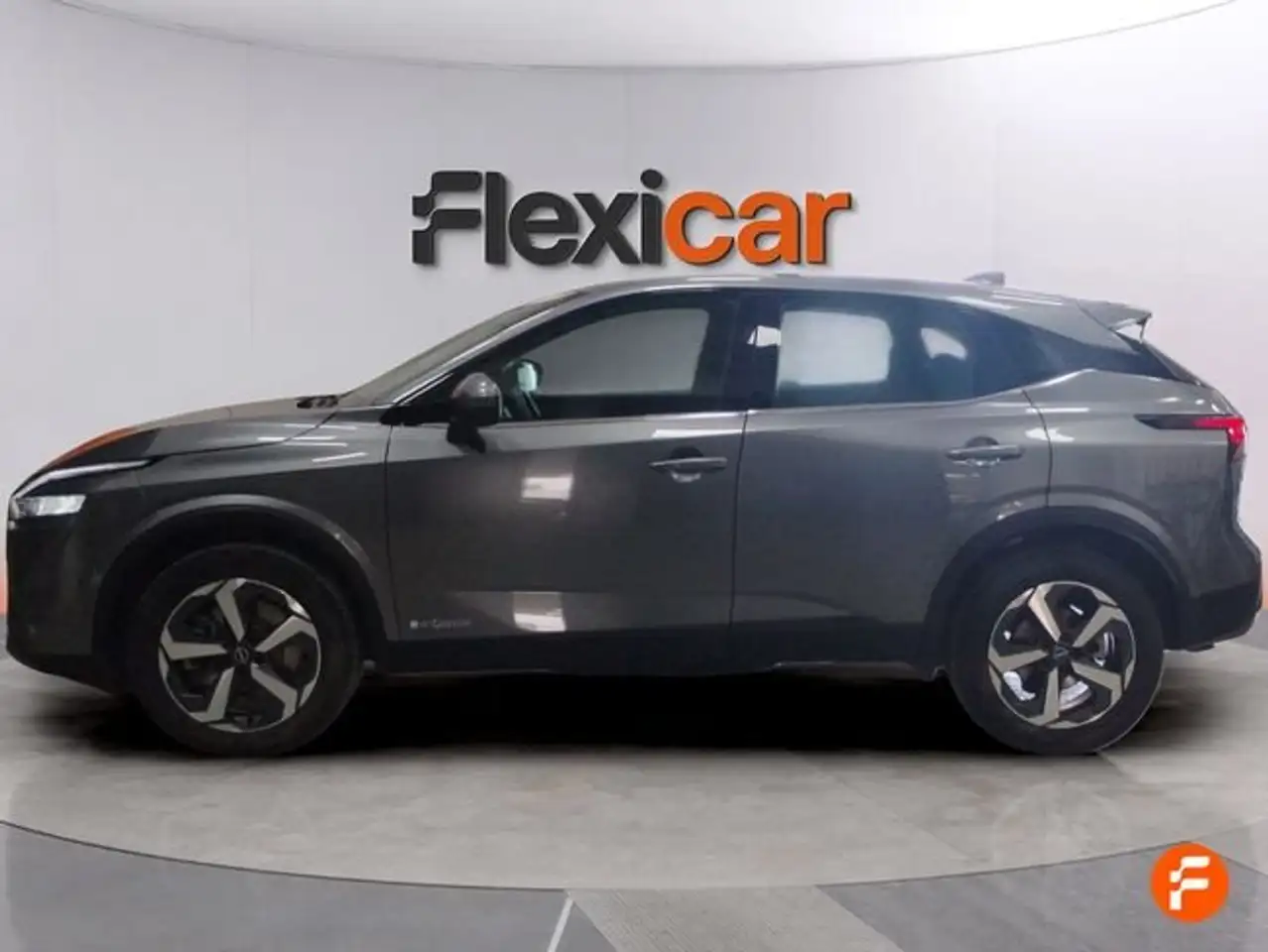 Nissan Qashqai E-POWER 140 KW (190 CV) Acenta — معرض صور السيارة 3