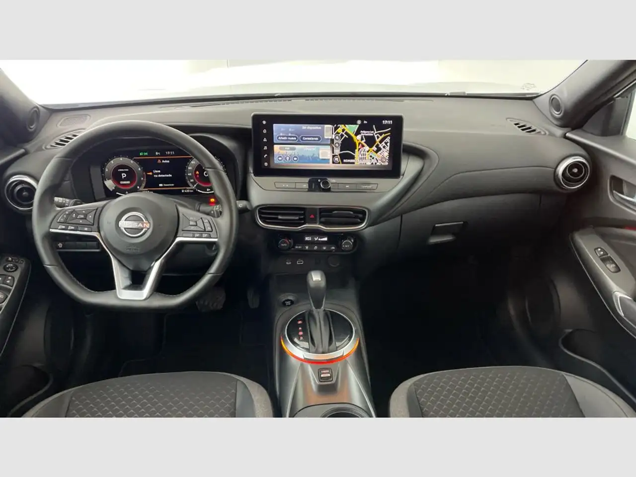 Nissan Juke 1.0 DIG-T N-Connecta 4x2 DCT 7 84kW — Vehicle gallery 10