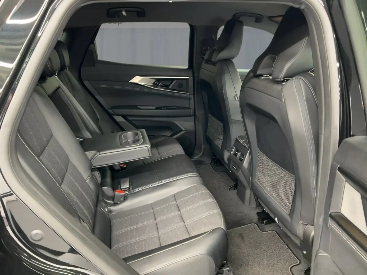 Renault Austral ICONIC E-TECH FULL HYBRIDN 200 SELBSTPARKEND — معرض صور السيارة 9