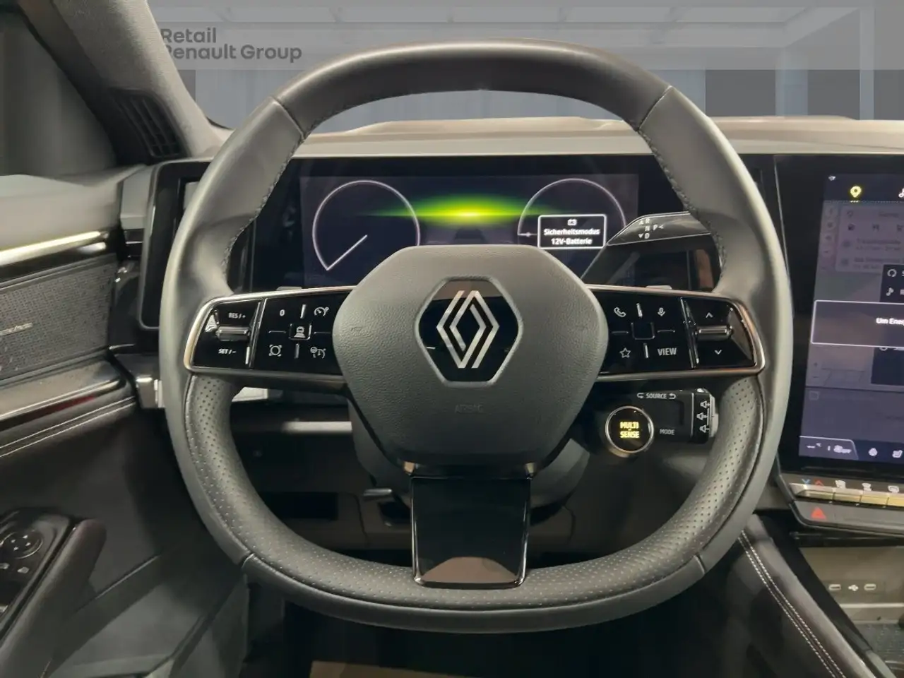 Renault Austral ICONIC E-TECH FULL HYBRIDN 200 SELBSTPARKEND — معرض صور السيارة 11