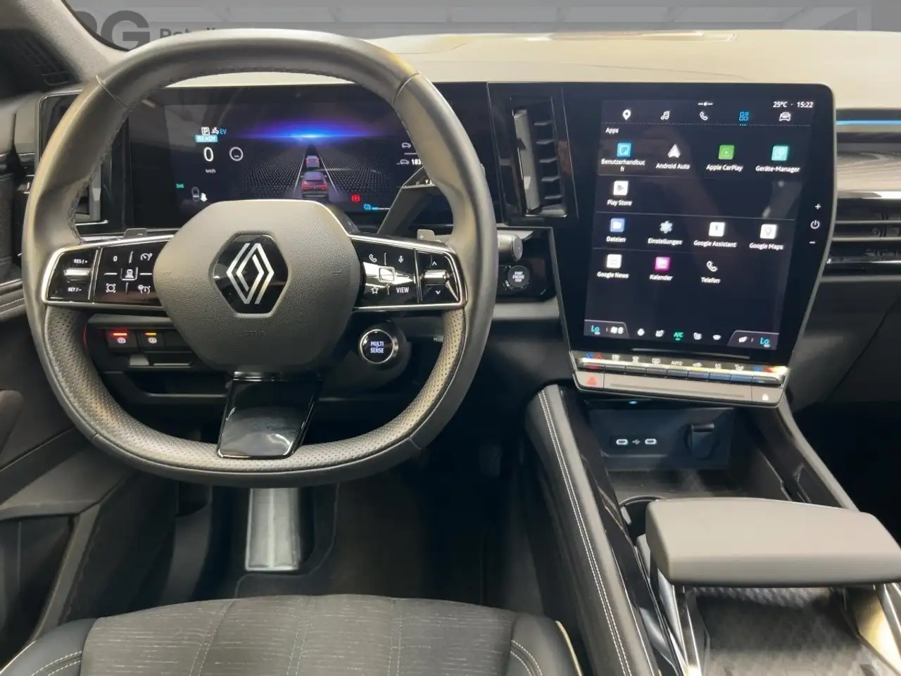 Renault Austral ICONIC E-TECH FULL HYBRID 200 MatrixLED, HarmanKardon — معرض صور السيارة 12