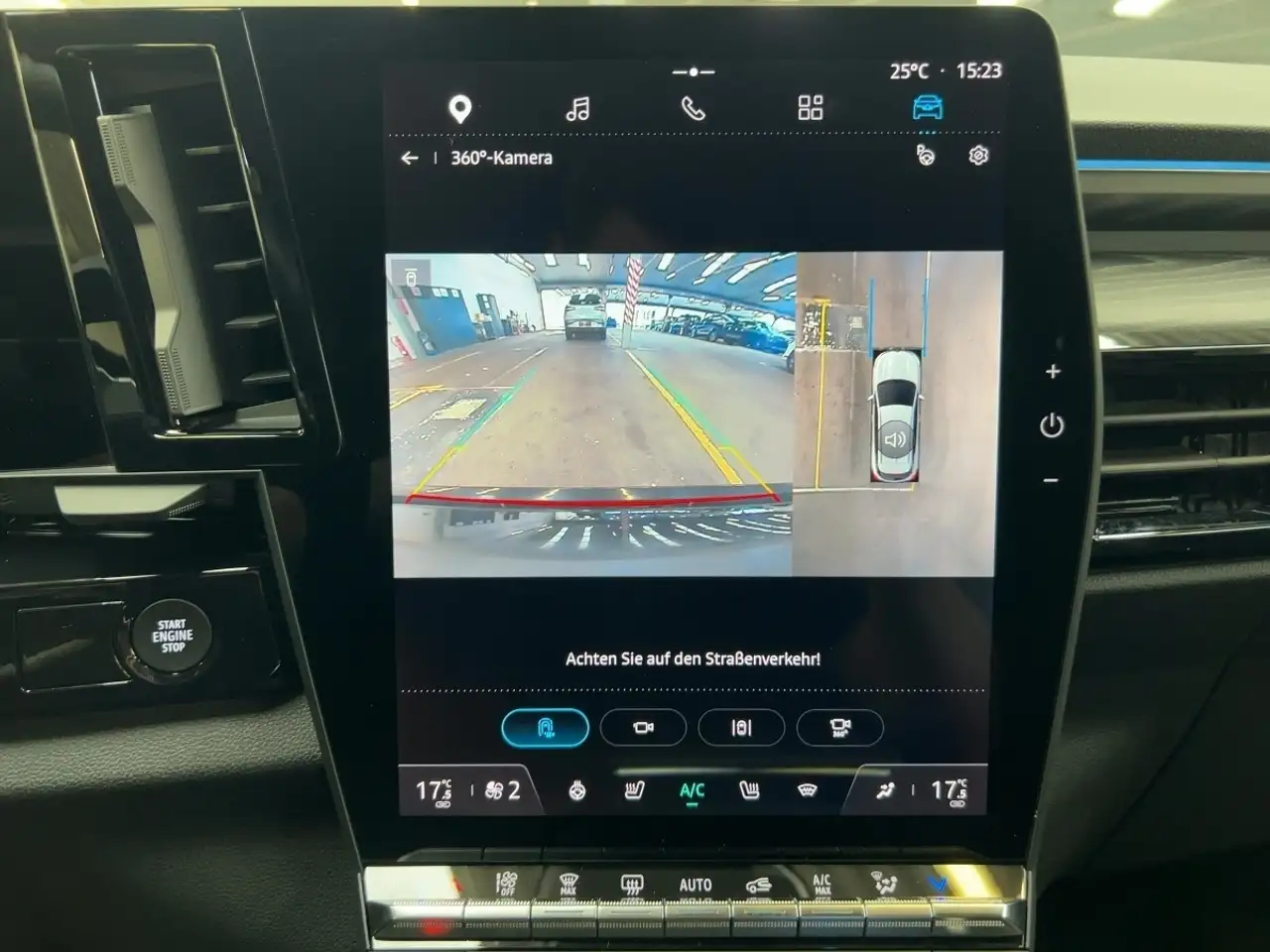 Renault Austral ICONIC E-TECH FULL HYBRID 200 MatrixLED, HarmanKardon — معرض صور السيارة 16
