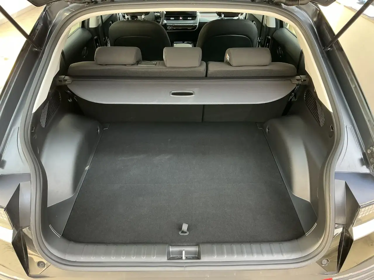Hyundai IONIQ 5 Kamera,PDC,Lenk+Sitzhzg.,CarPlay,KlimaA — Vehicle gallery 7