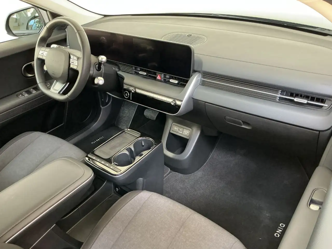 Hyundai IONIQ 5 Kamera,PDC,Lenk+Sitzhzg.,CarPlay,KlimaA — Vehicle gallery 10