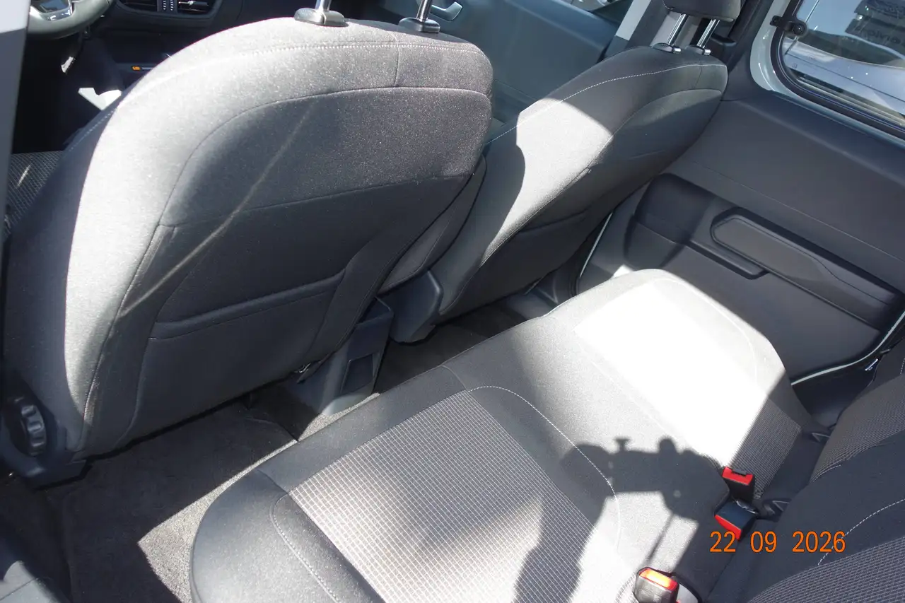 Ford Tourneo Courier Tourneo Courier 1.0 EcoBoost Aut. TREND — معرض صور السيارة 4