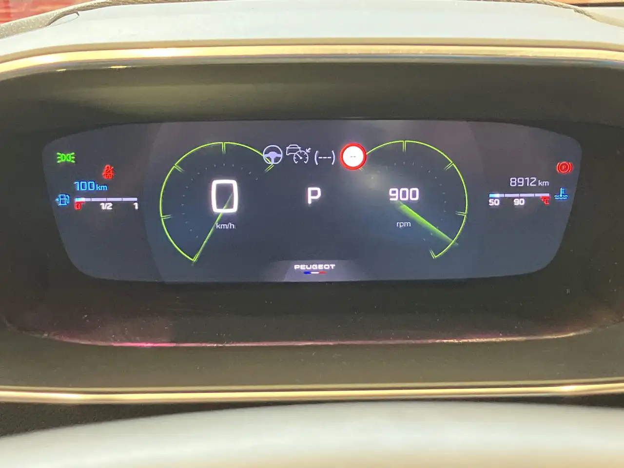 Peugeot 2008 1.2 PureTech 130 GT ACC*Alcantara*LED*Navi — معرض صور السيارة 10