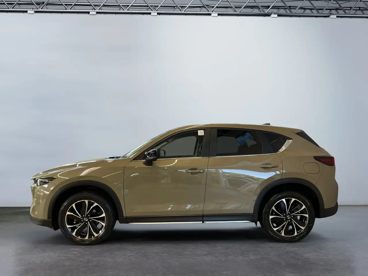 Mazda CX-5 Newground 2.5 e-SKYACTIV-G Aut. Navi SpurH — معرض صور السيارة 3