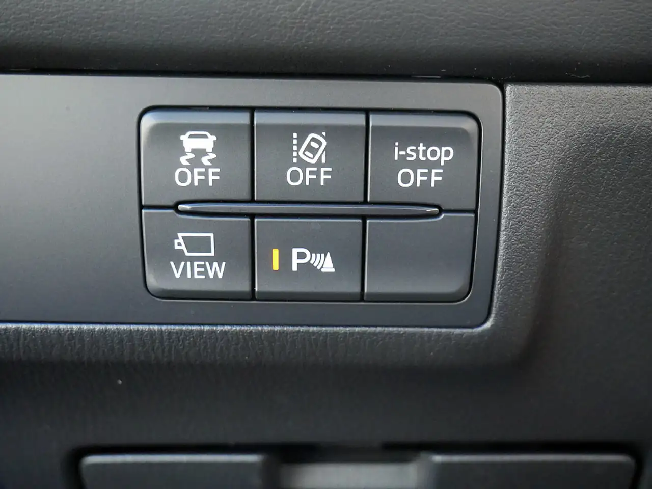 Mazda 6 Kombi 2.0 SKYACTIV-G 165 Center-Line 360° — معرض صور السيارة 18