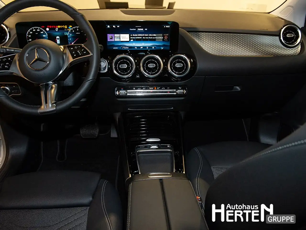 Mercedes-Benz B 200 +PROGRESSIVE+LED+R-KAMERA+17"ZOLL+MBUX-NAVI — معرض صور السيارة 10