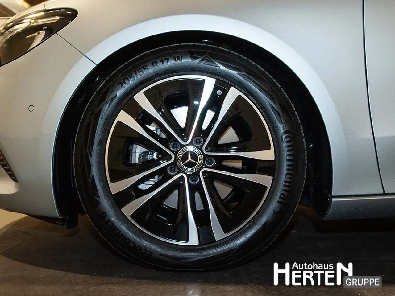 Mercedes-Benz B 200 +PROGRESSIVE+LED+R-KAMERA+17"ZOLL+MBUX-NAVI — معرض صور السيارة 5