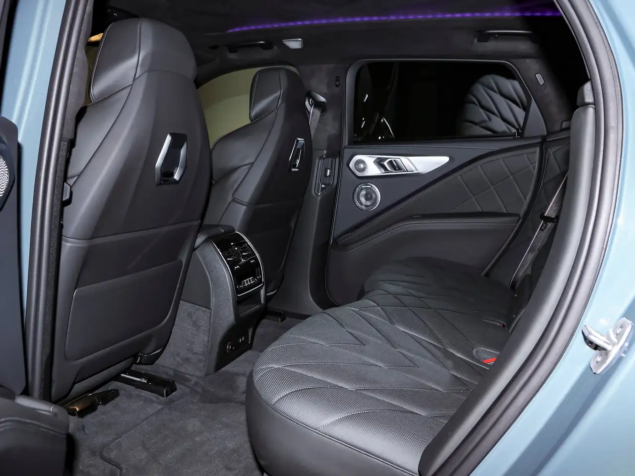 BMW XM UPE 192T€ — معرض صور السيارة 9