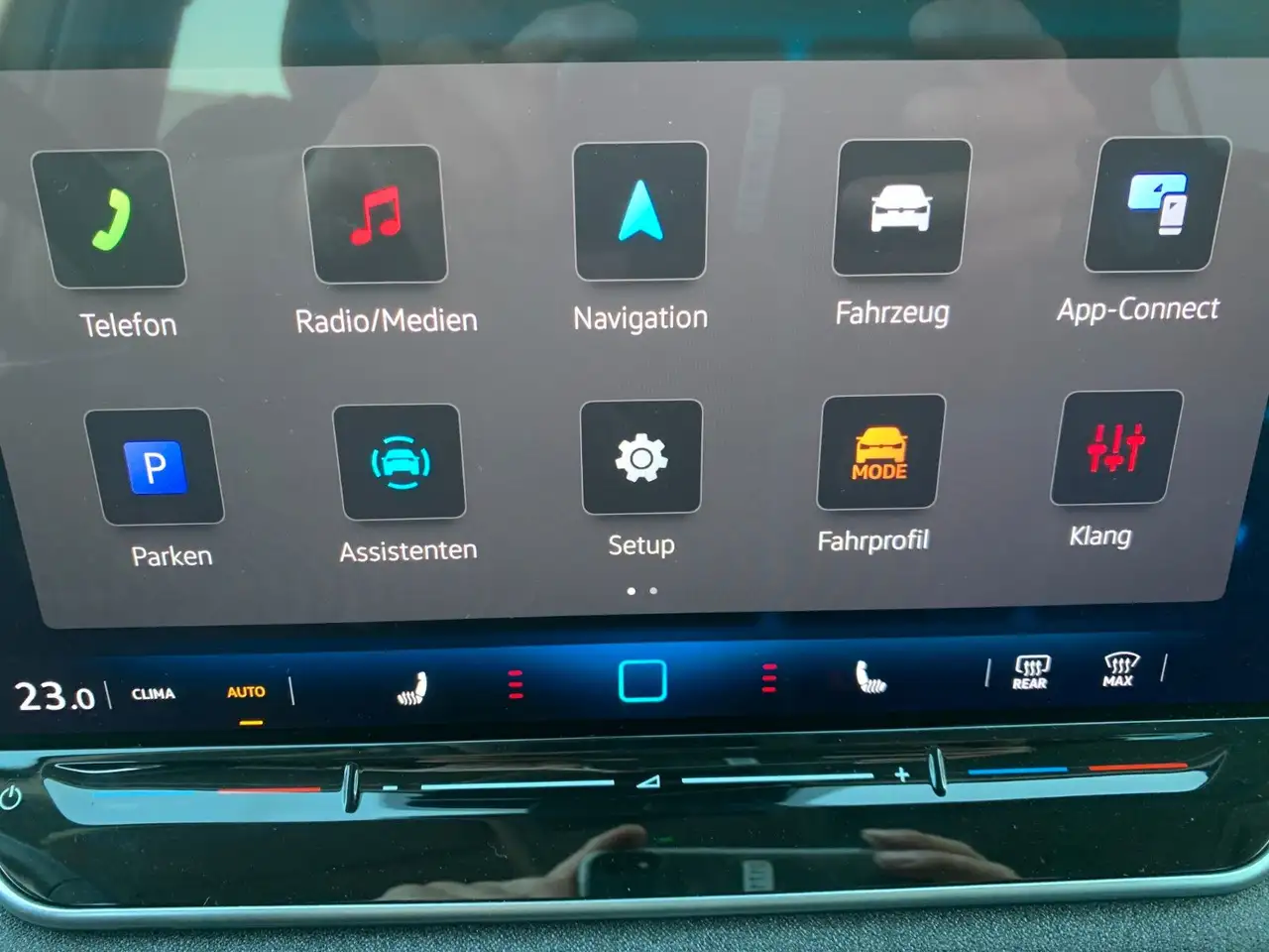 Volkswagen Tiguan NEW City 130PS Sitzh./LED/Kamera/PDC — Vehicle gallery 19
