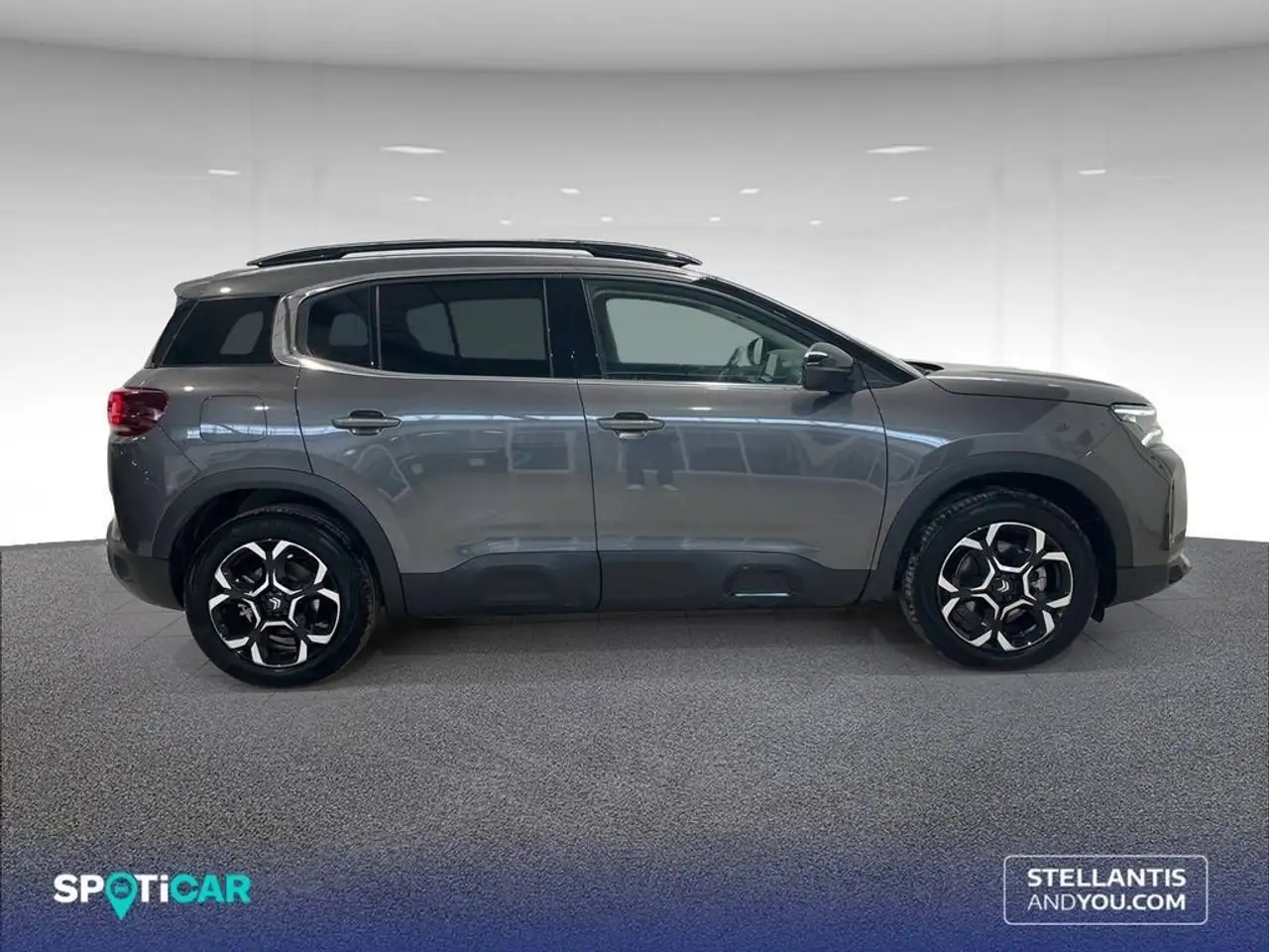Citroen C5 Aircross HYBRID 100kW (136CV) e-DCS6 Plus — معرض صور السيارة 4