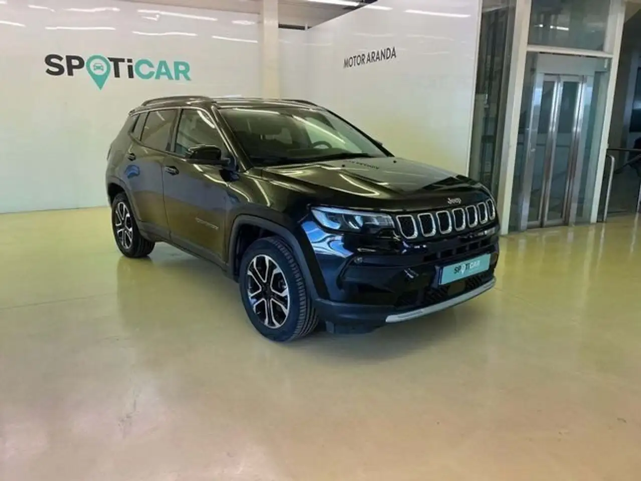 Jeep Compass eHybrid 1.5 MHEV 96kW Limited Dct — معرض صور السيارة 2