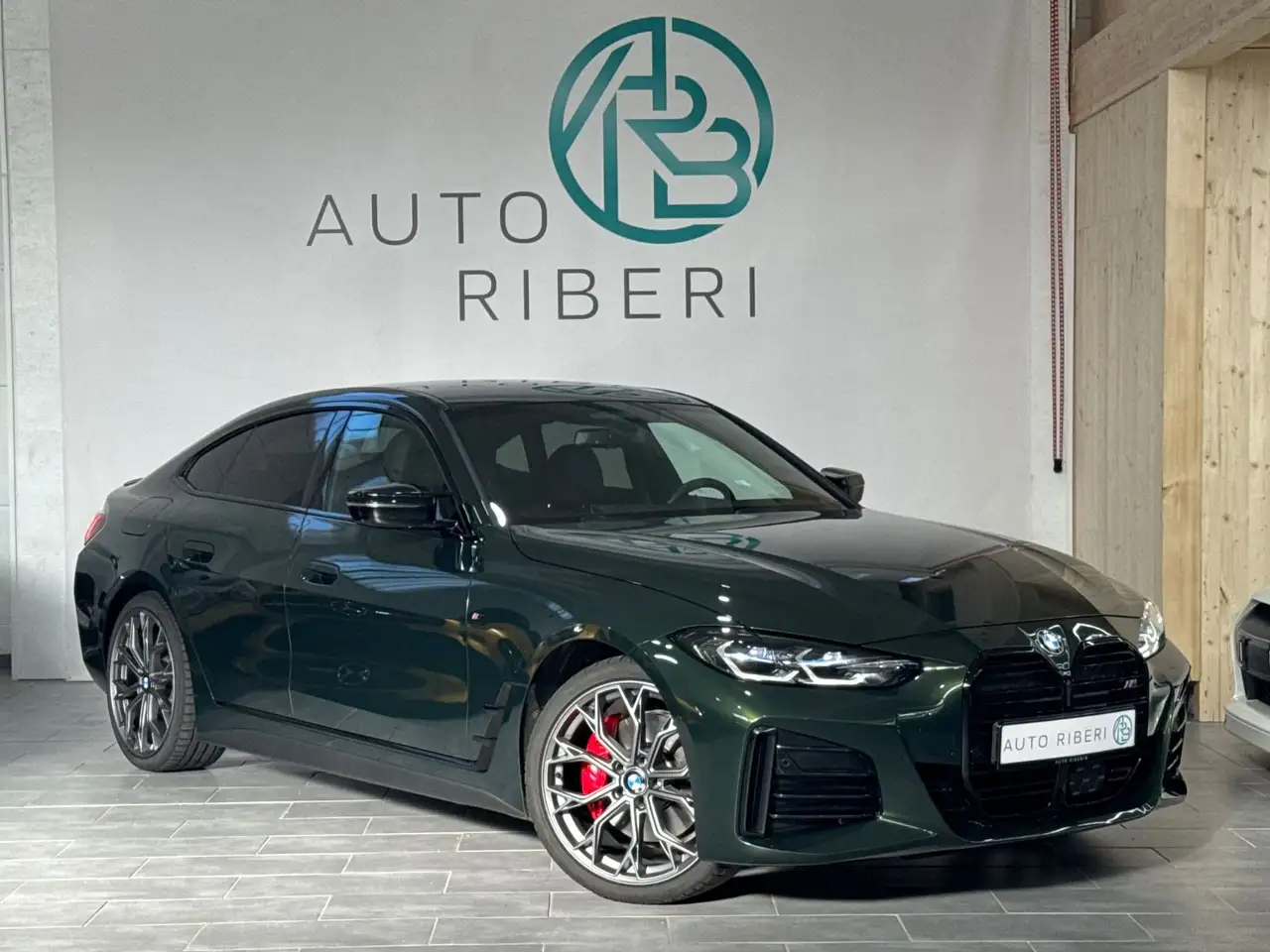 BMW M4 i Gran Coupe*HUD*360°Kamera*H&K*M-Sport* — Hergatz