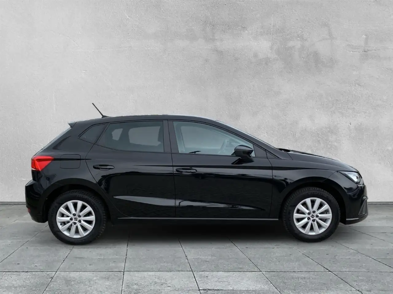 SEAT Ibiza STYLE EDTION 1.0 TSI DSG Style Edition LED+KLIMA+P — Galería del vehículo 6
