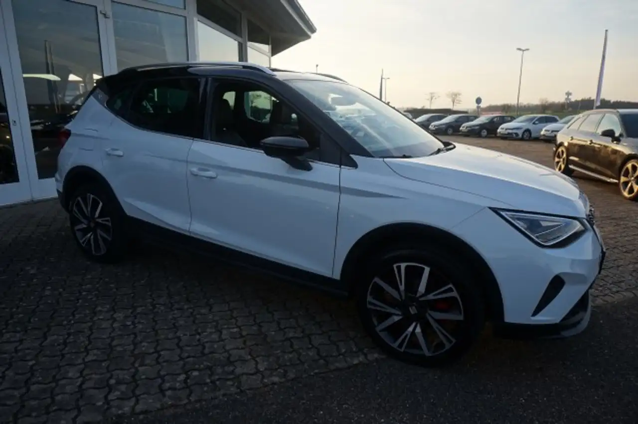 SEAT Arona ARONA 1,5 TSI FR DSG 18" DINAMICA DESIGN NAVI RFK — Galerie du véhicule 2