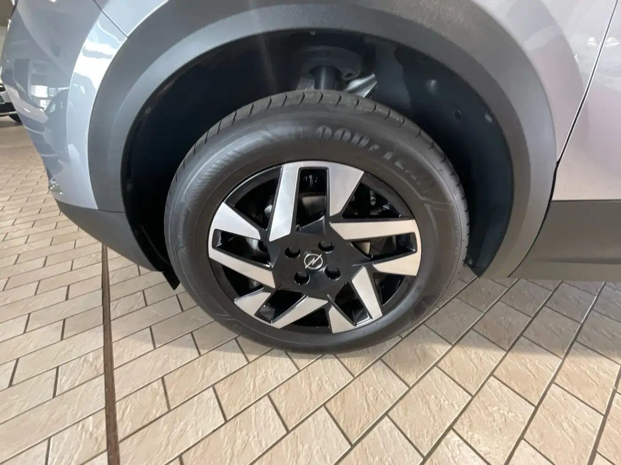 Opel Mokka Elegance Kamera PDC, Winterpaket, ... — معرض صور السيارة 11